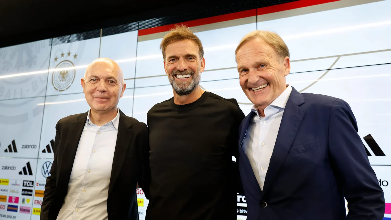 Von links: Neuendorf, Klopp, Watzke